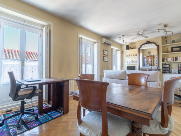 admin-featured-image