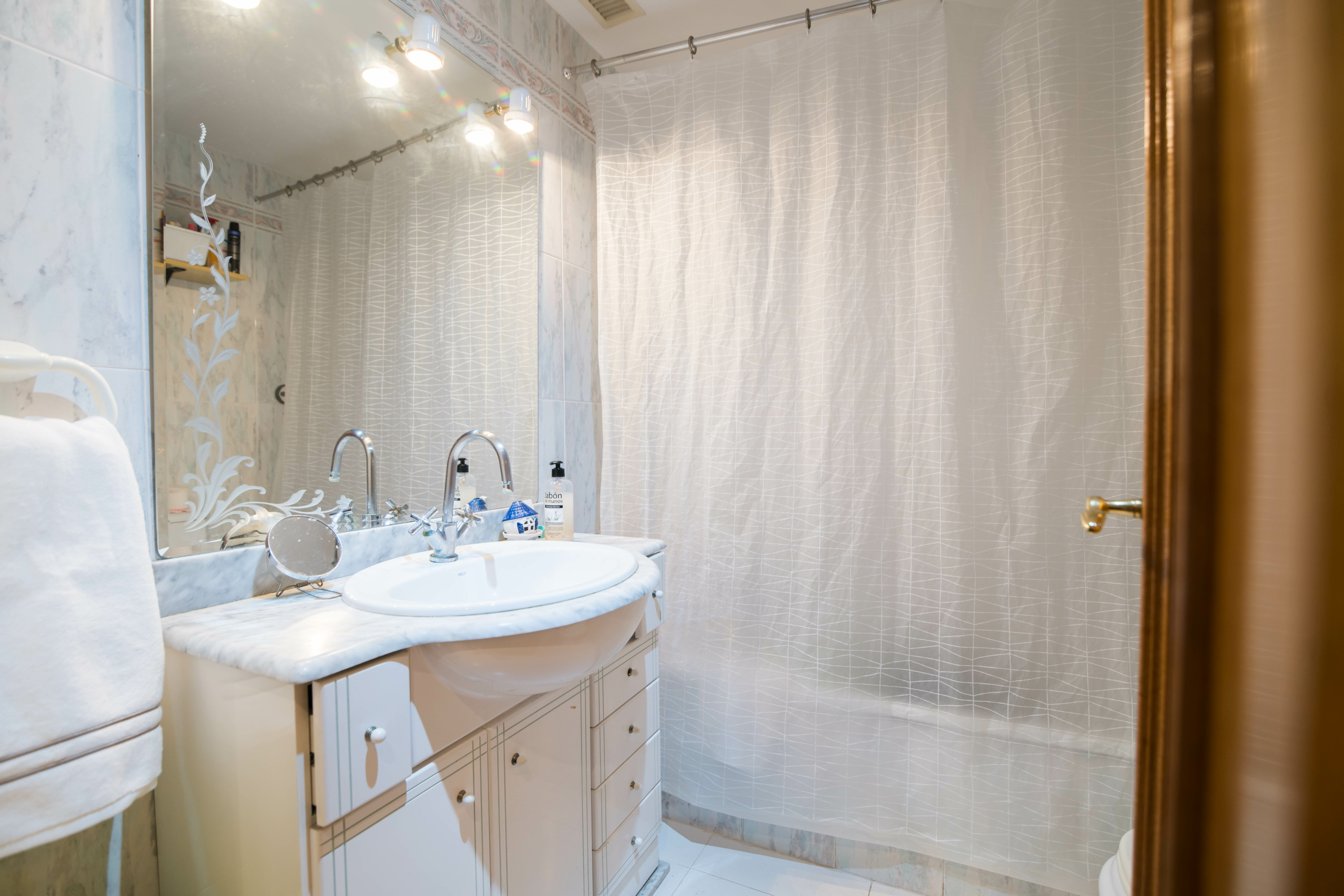 CL LEONOR JOVANI 13 (38)