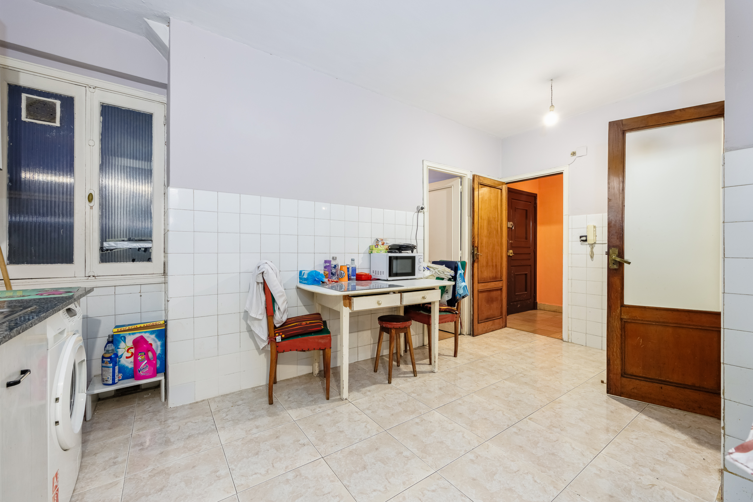 RéA JESéS SORIA 19 1B OURENSE -KALMA- 06