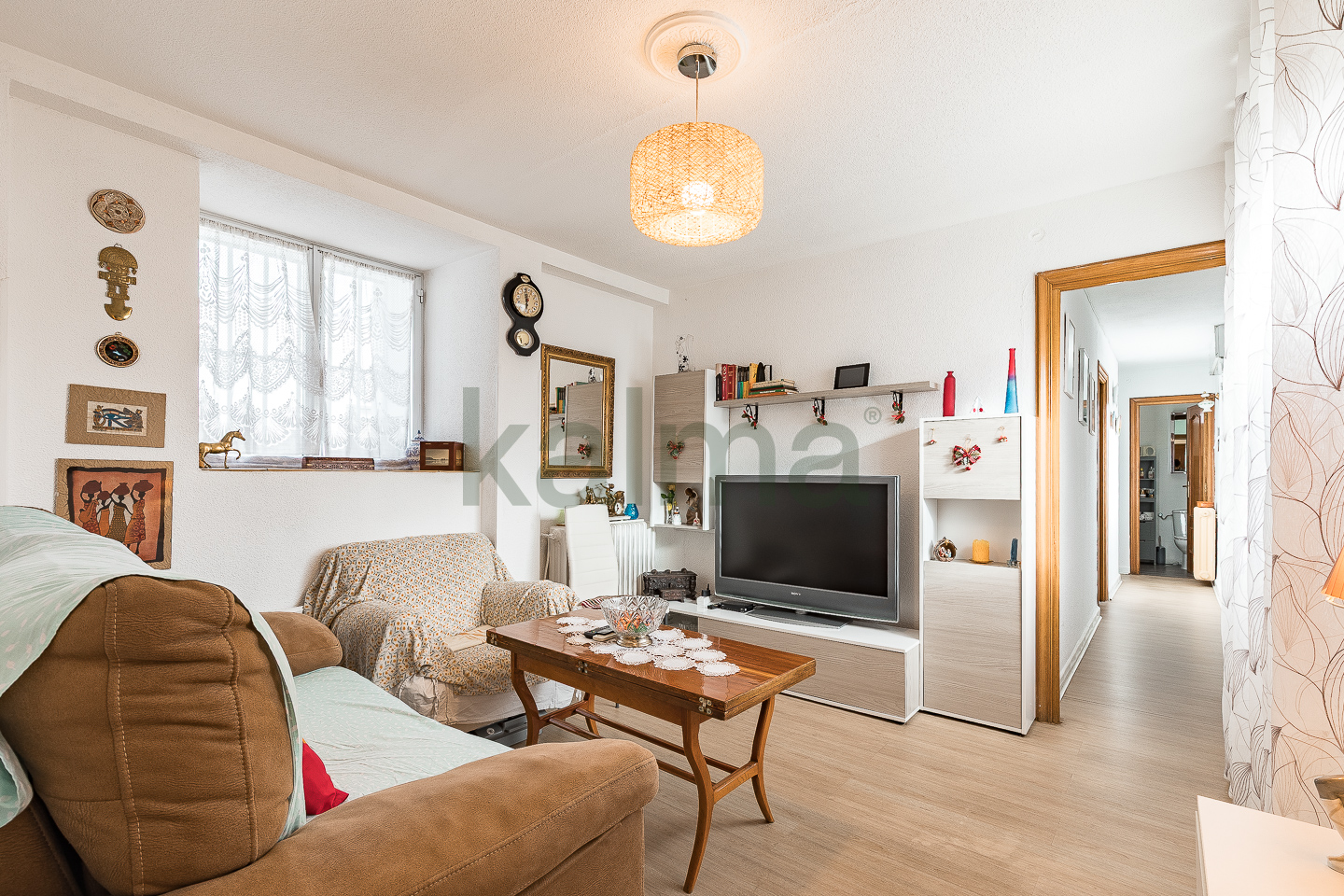 admin-featured-image