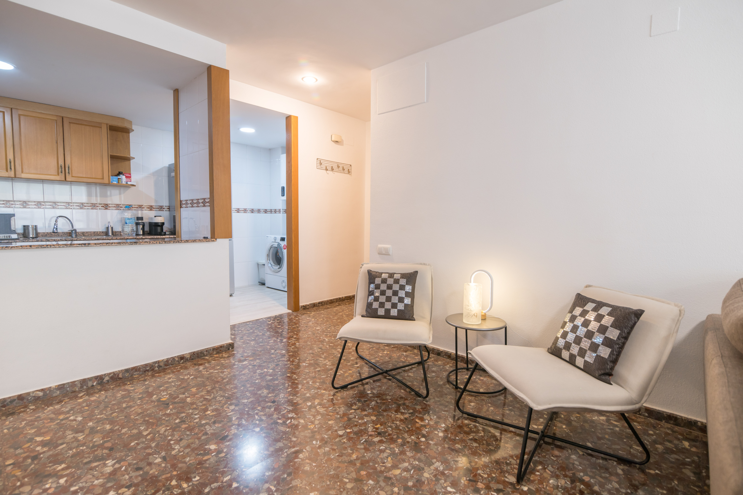 CL BUENOS AIRES 19 (40)