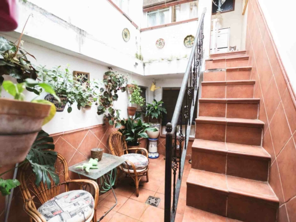 admin-featured-image