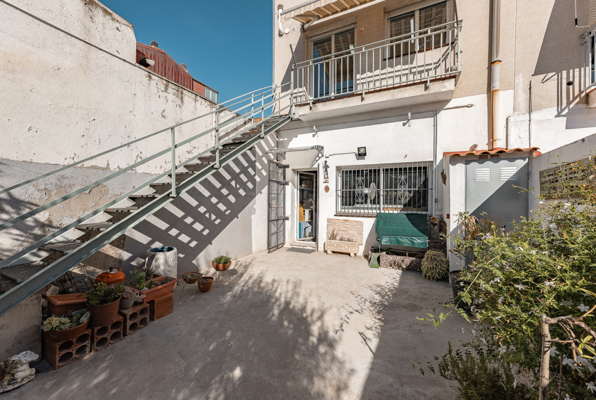 Calle de la Bòbila